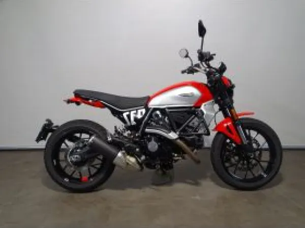 Year unknown Ducati Scrambler Icon - €9,690 (1/1)