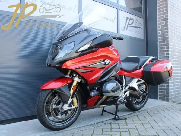 2019 BMW R 1250 RT r1250rt (2019) *Dealer ond*Akrapovic* - € 16.250 (1/1)