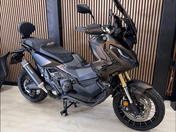 2023 Honda X-ADV Special Edition - €12,999 · Bidding (1/1)
