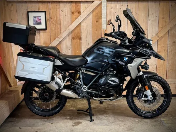 2022 BMW R1250 Gs Triple Black / 2022 / Kofferset / Div Unieke ex - €20,750 (1/1)