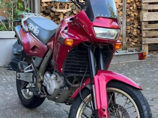1996 Aprilia Pegaso 650 - €1,250 · Bidding (1/1)
