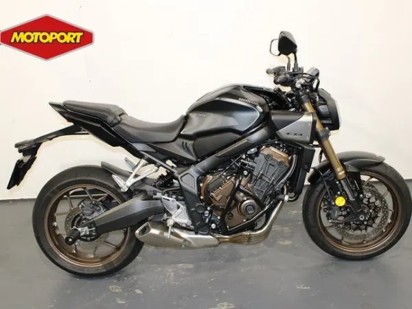 2024 Honda CB 650 R E-Clutch (bj 2024) - €9,650 · Bidding (1/1)