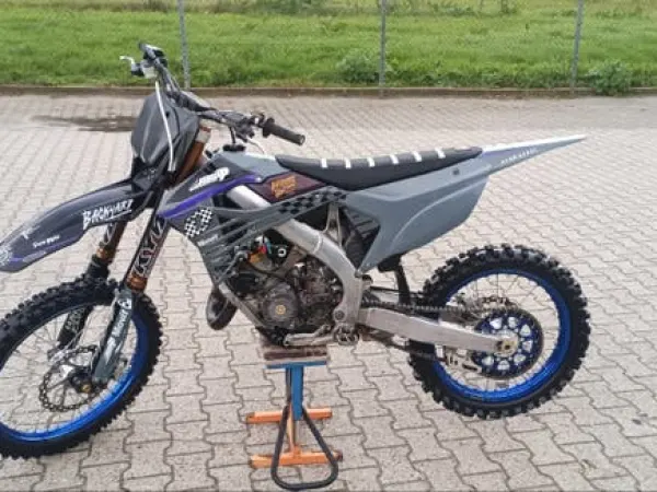 2026 TM Moto 125 Crossmotor-Bj 2026, 30 uur, VHM kop, Kyb A-set - €6,750 (1/1)