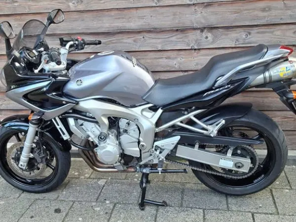 2006 Yamaha FZ 6 Fazer - €3,495 · Bidding (1/1)