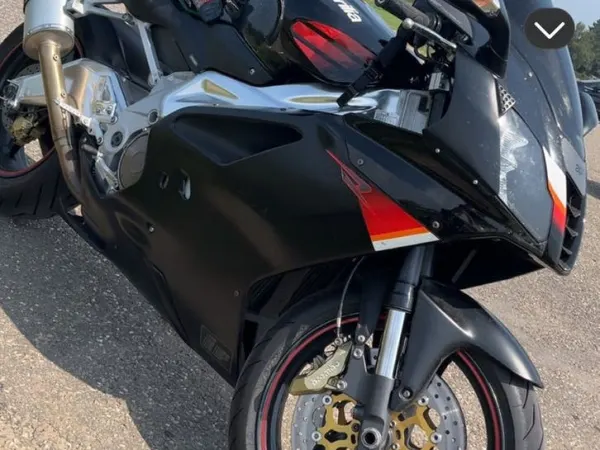 Year unknown Aprilia RSV - €2,750 (1/1)