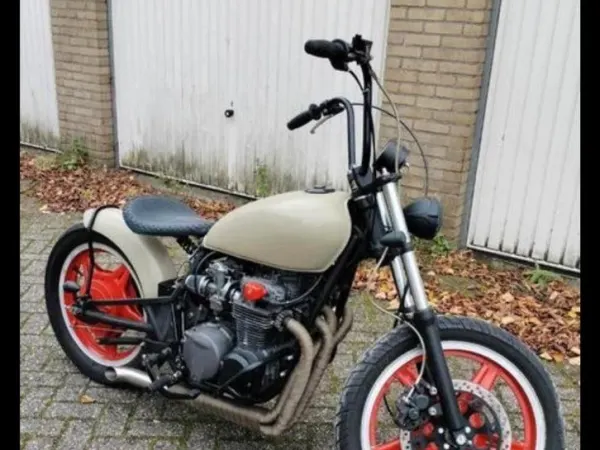 Year unknown Harley-Davidson Unieke Custom Bobber Motorfiets-Handgebouwd - €1,900 · Bidding (1/1)