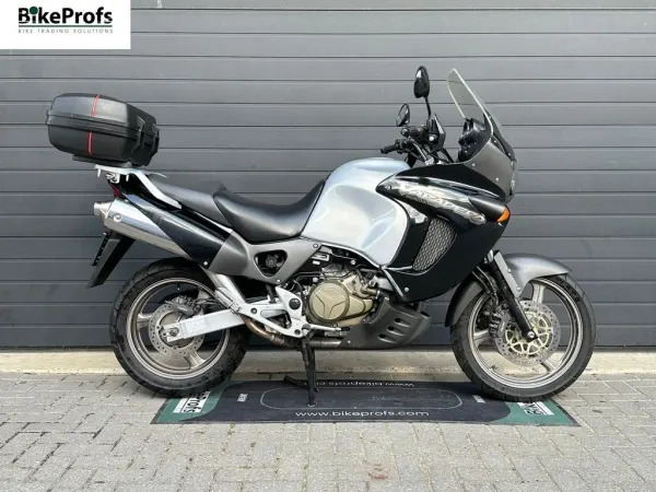 2000 Honda XL 1000 V Varadero - €3,385 (1/1)