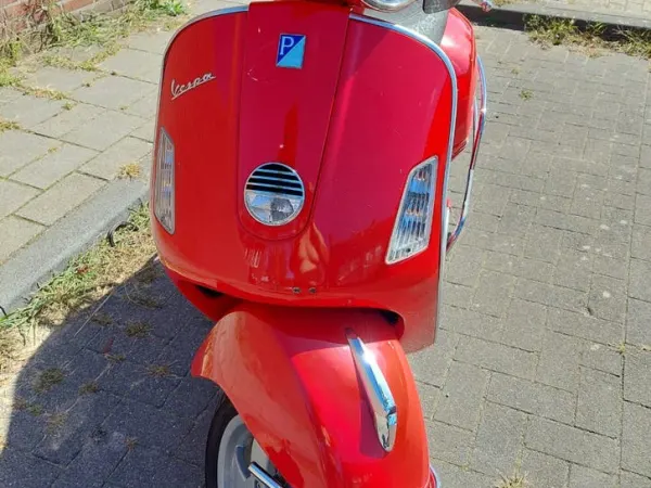 Year unknown Gilera 2 Motorscooters Vespa en Gilera - Price on request (1/1)