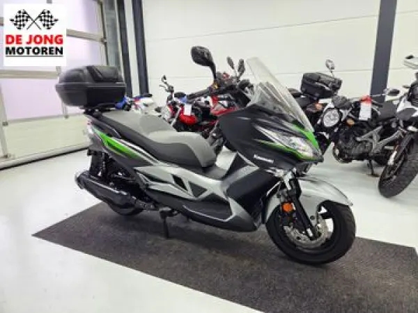 2017 Kawasaki J 300 Special Edition - € 4.750 (1/1)