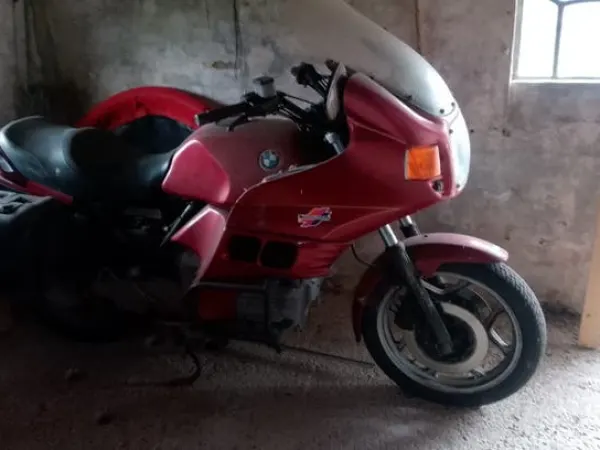 1988 BMW K100RT 1000cc - Bidding (1/1)