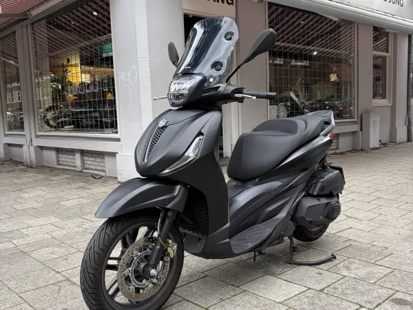 2023 Piaggio Beverly S 400 Nero Opaco - €6,999 (1/1)