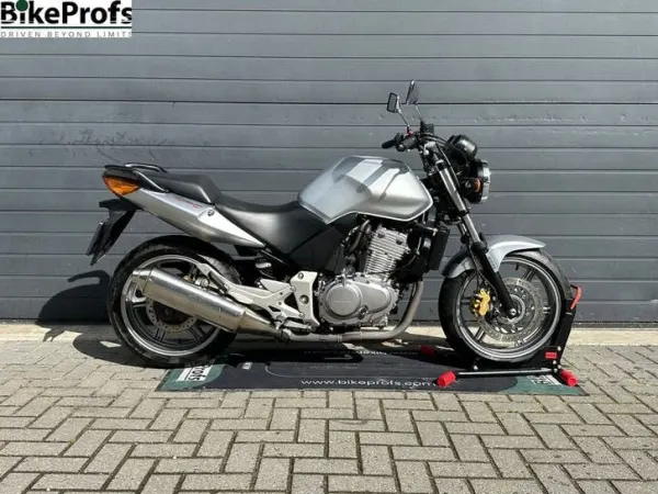2007 Honda CBF 500 - €3,350 · Bidding (1/1)