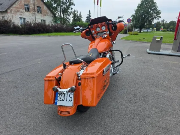 2010 Harley-Davidson FLHX - € 11.300 (1/1)