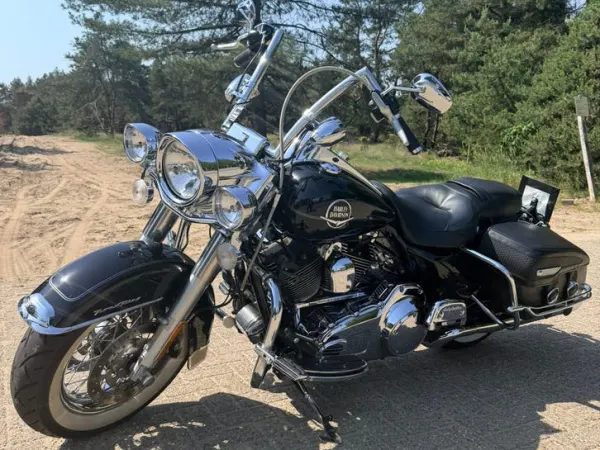 Bouwjaar onbekend Harley-Davidson Roadking FLHRC Classic - Bieden (1/1)