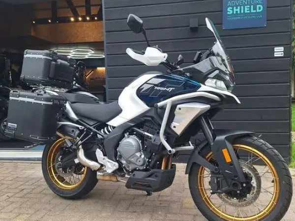 2026 Cfmoto 700 MT Adventure GT (bj 2026) - €7,995 · Bidding (1/1)