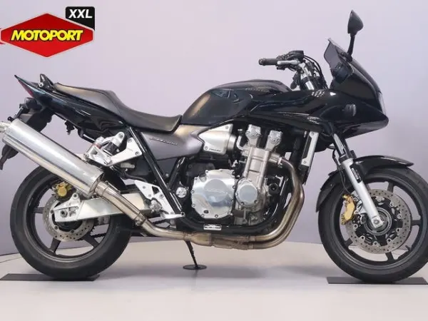 2006 Honda CB 1300 S ABS (bj 2006) - € 5.790 · Bieden (1/1)