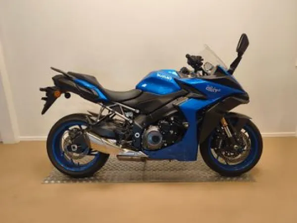 2023 Suzuki GSX-S 1000 GT - € 10.999 (1/1)