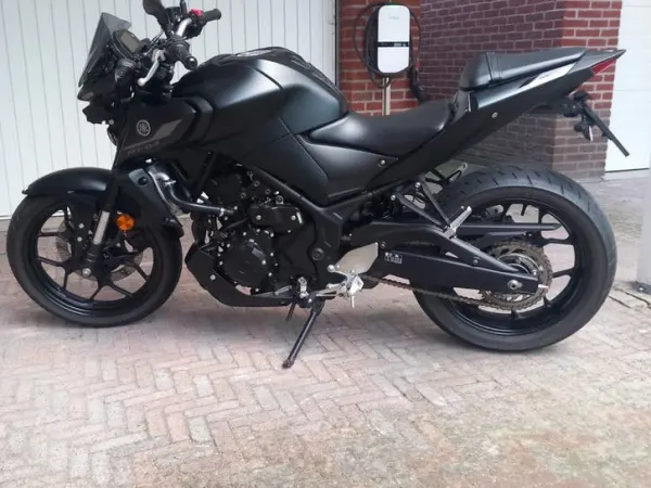 2023 Yamaha MT 03 - € 5.750 · Bieden (1/1)