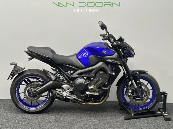 2019 Yamaha MT 09 - € 8.885 (1/1)