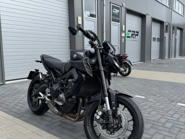 Bouwjaar onbekend Yamaha MT 09 - € 7.595 (1/1)