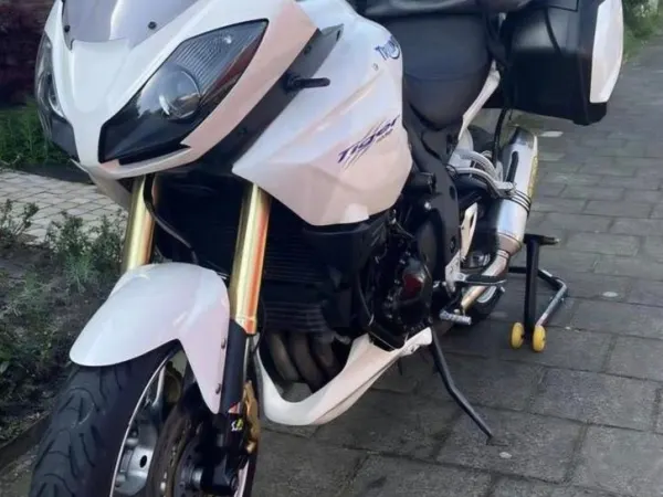 2007 Triumph Tiger 1050 - Bieden (1/1)