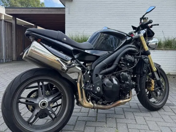 Year unknown Triumph Speed Triple 1050 - €3,250 (1/1)
