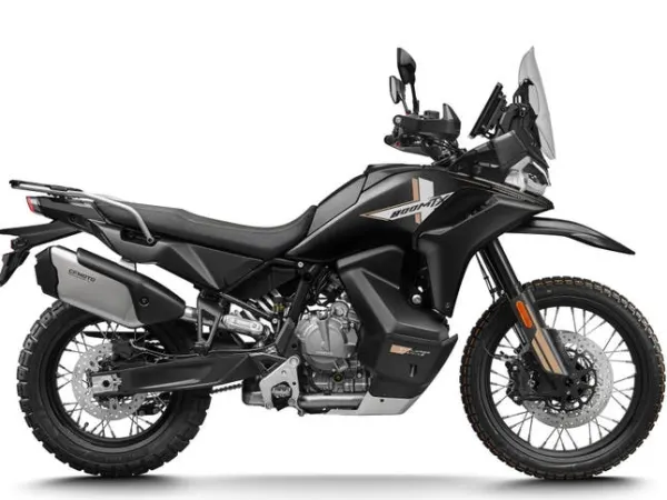 2026 Cfmoto 800MT-X (bj 2026) - €10,499 · Bidding (1/1)