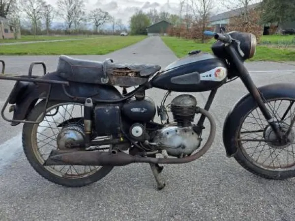 1952 Magnat Debon M4TD 1952 125cc ohv - € 1.450 (1/1)