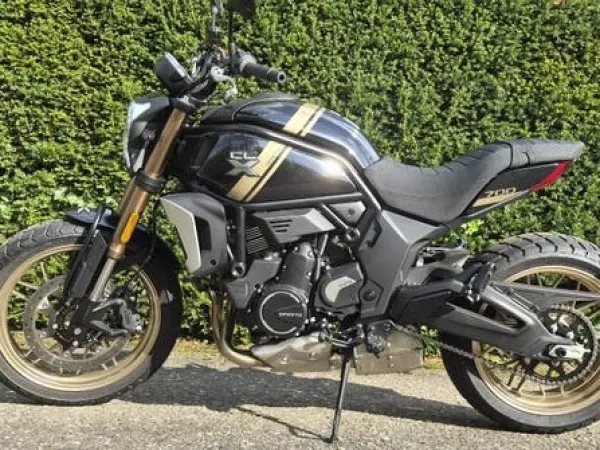 Year unknown Cfmoto 700 CL-X Adventure 05-2026 258 km!! - €5,450 · Bidding (1/1)