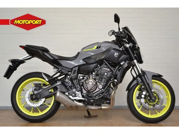 2016 Yamaha MT 07 - € 5.999 · Bieden (1/1)