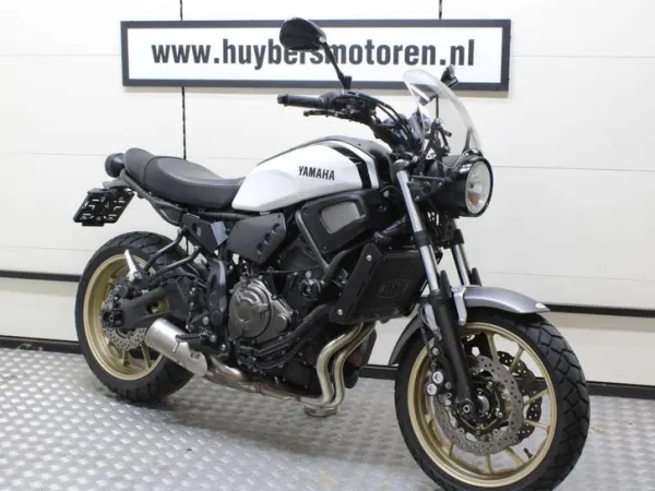 2022 Yamaha XSR 700 2022-2020-2016 XSR700 - €6,400 (1/1)
