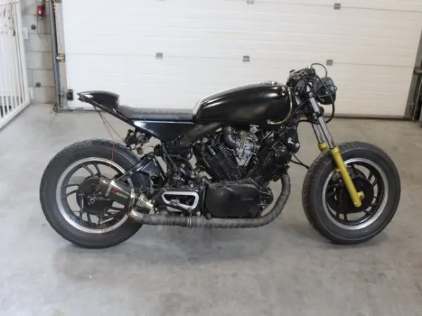 1982 Yamaha XV 750 Caferacer Cafe Racer 1982 Schade - Reserved (1/1)