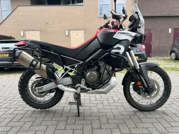 2022 Aprilia Tuareg - € 7.750 (1/1)