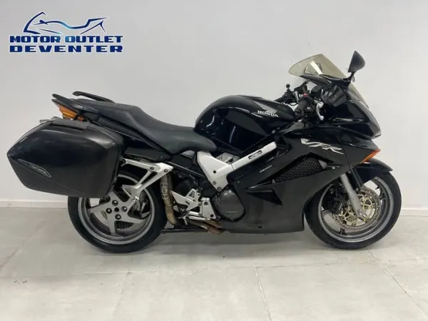 2004 Honda VFR - € 2.950 · Bieden (1/1)