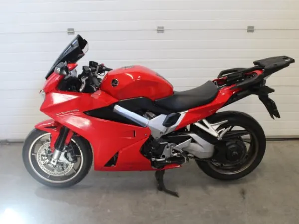 2026 Honda VFR 800 - Prijs op aanvraag (1/1)