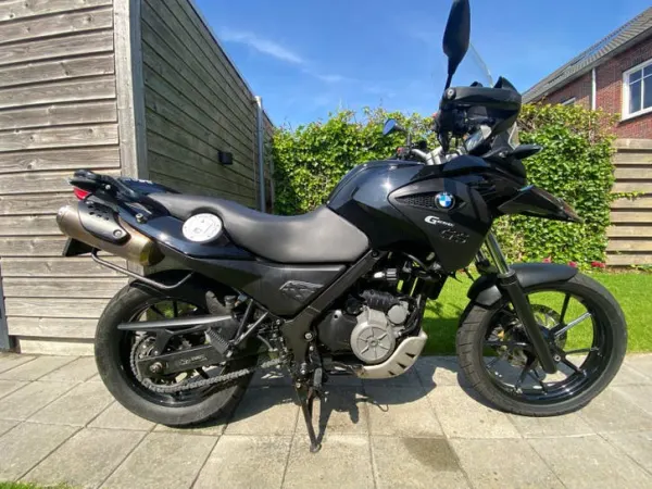 2014 BMW G650GS uit 2014 met Lichte Valschade A2 - €1,200 · Bidding (1/1)