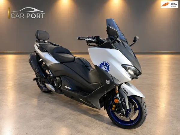 2018 Yamaha Tmax 530 - €7,995 (1/1)