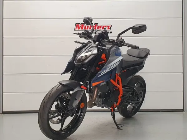 2026 KTM 390 Duke ABS (bj 2026) - €6,599 · Bidding (1/1)