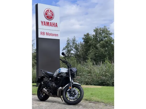 2025 Yamaha XSR 700 - €8,250 (1/1)