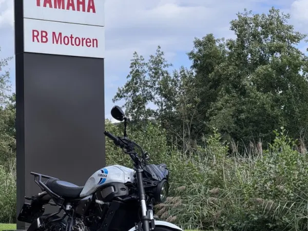 2025 Yamaha XSR 700 (bj 2025) - €8,250 (1/1)
