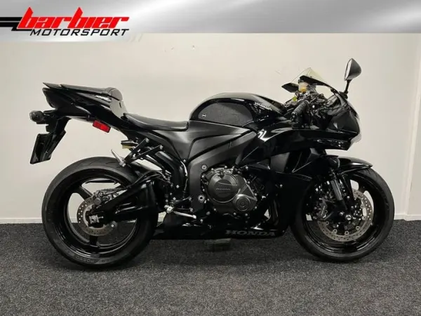 2008 Honda CBR 600 RR (bj 2008) - €7,490 (1/1)