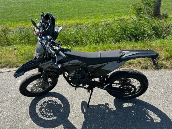 Year unknown Sherco Supermoto 50cc - €2,500 · Bidding (1/1)
