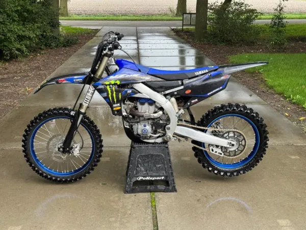 2022 Yamaha YZF 250 - € 4.750 (1/1)
