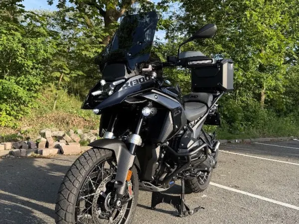 2025 BMW R 1300 R - € 24.500 · Bieden (1/1)
