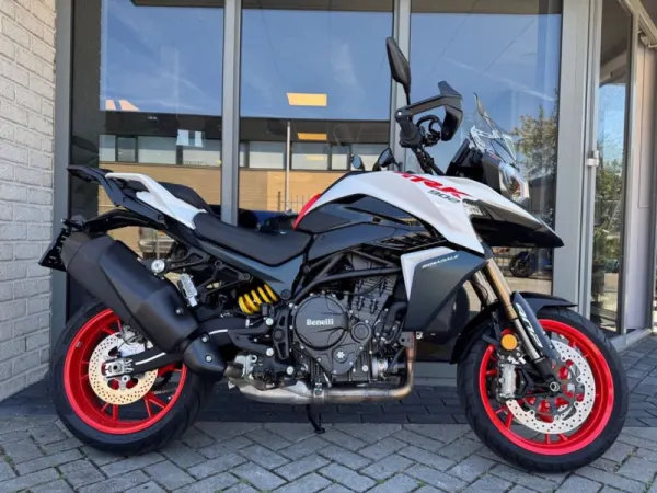 2026 Benelli TRK 902 - € 9.999 (1/1)