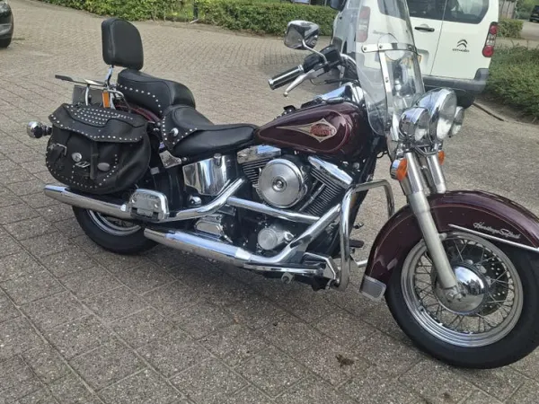 Bouwjaar onbekend Harley-Davidson Heritage Softail Classic - € 6.975 · Bieden (1/1)