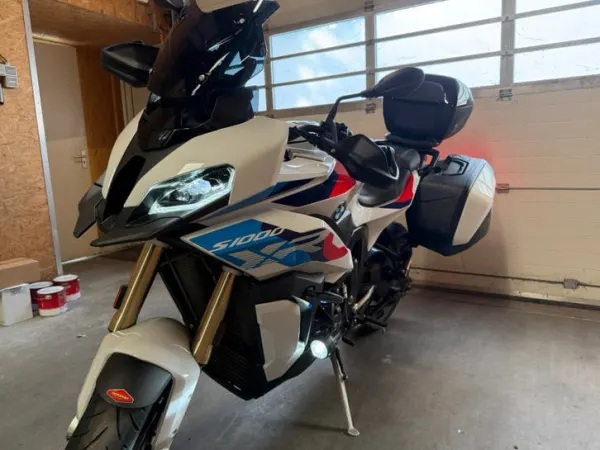 2023 BMW S 1000 XR - €24,500 · Bidding (1/1)