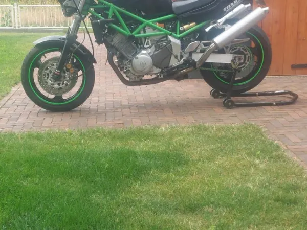 1996 Yamaha TRX 850 - €1,850 (1/1)