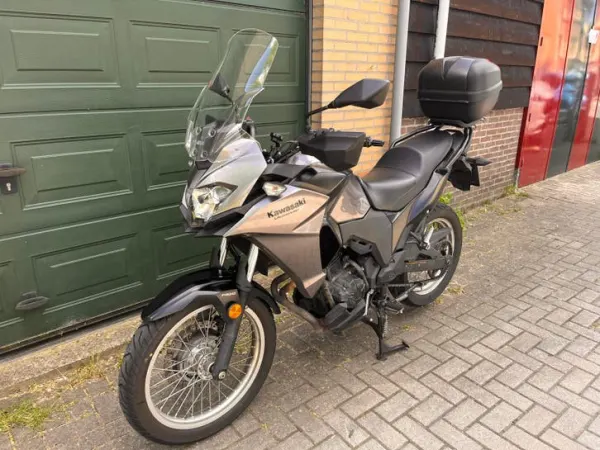 Bouwjaar onbekend Kawasaki Versys-X 300 - € 3.650 · Bieden (1/1)