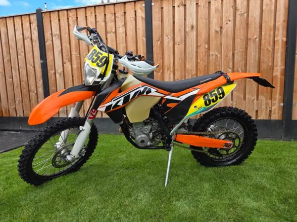 2012 KTM 250 EXC - €4,500 · Bidding (1/1)